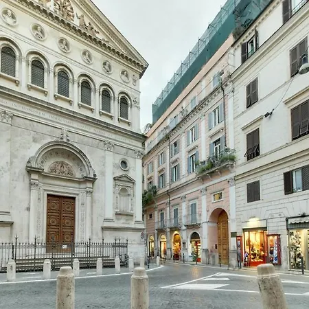 & - Navona